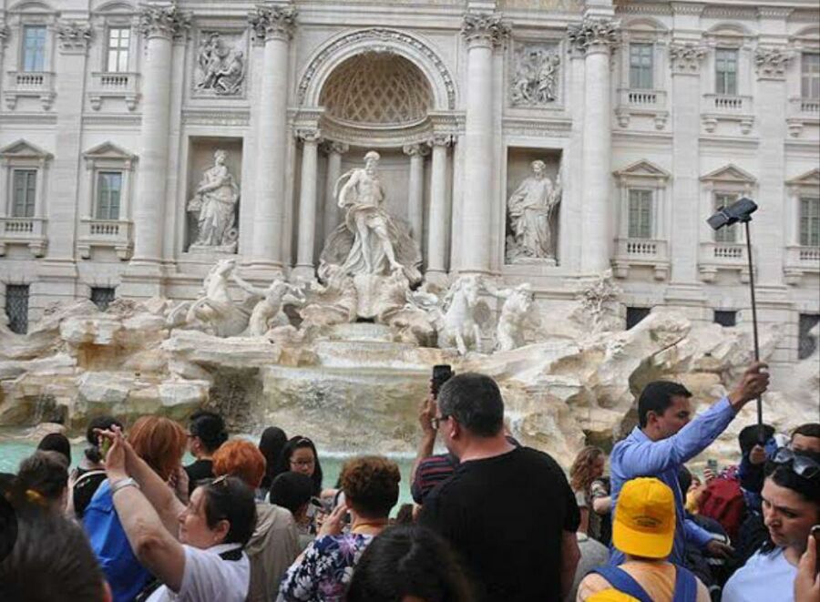 Imagem Fontana_di_Trevi_